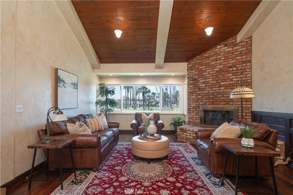 920 11th, Huntington Beach CA 92648 - Photo 17