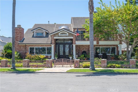 Photo of 920 11th ST, Huntington Beach, CA 92648 (MLS # OC26138063)