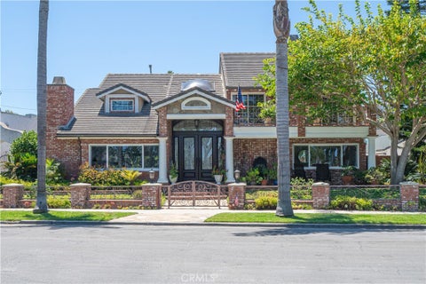 Photo of 920 11th ST, Huntington Beach, CA 92648 (MLS # OC26138063)