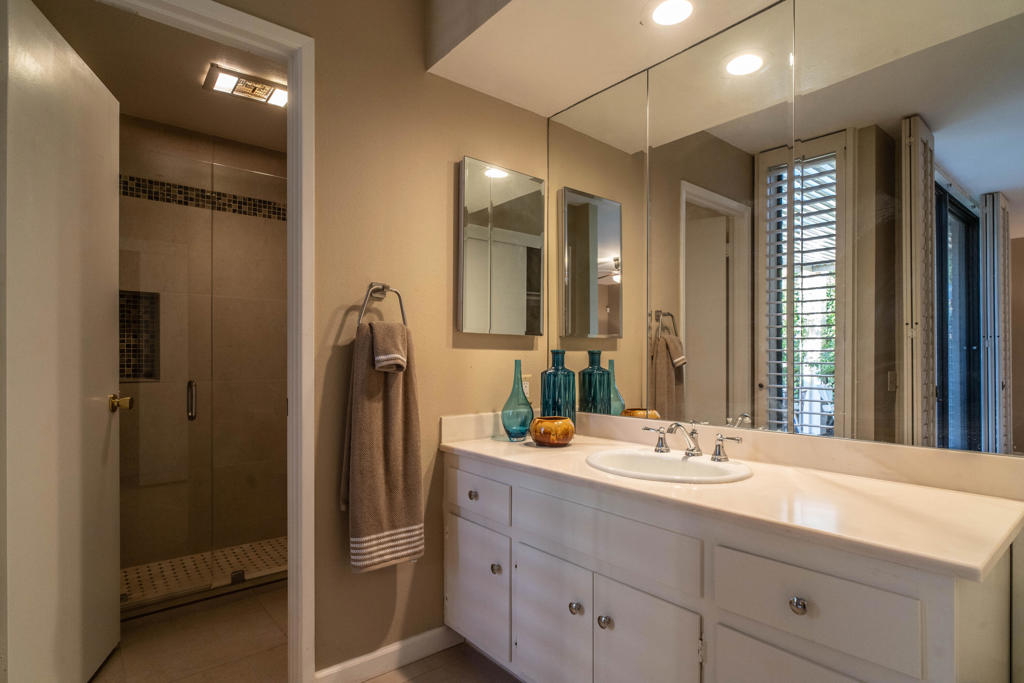 Dorado Villas - Residential