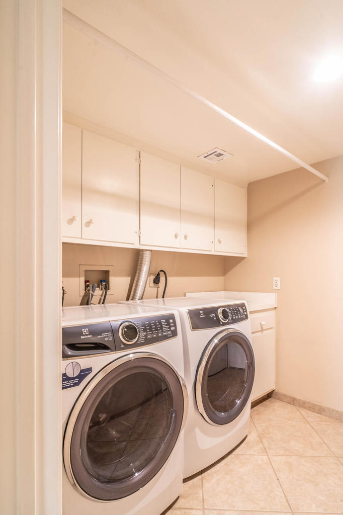 Dorado Villas - Residential