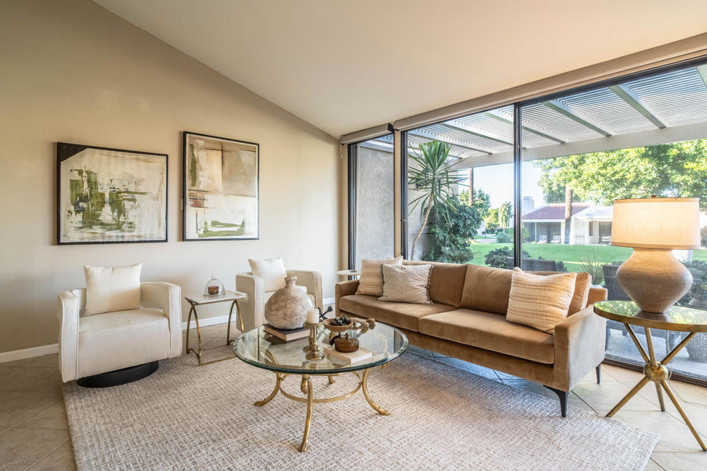 Dorado Villas - Residential