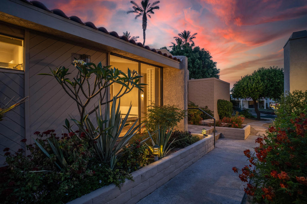 Dorado Villas - Residential