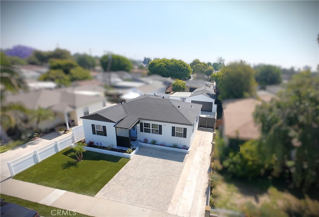 2124 Baltic Avenue