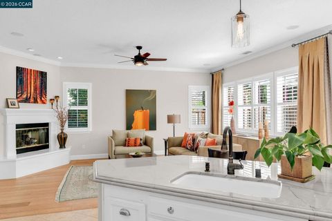 Tiny photo for 974 974 Rosehedge Ct Ct, Concord, CA 94521 (MLS # 41126355)