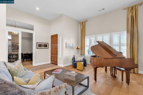 Tiny photo for 974 974 Rosehedge Ct Ct, Concord, CA 94521 (MLS # 41126355)