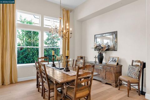 Tiny photo for 974 974 Rosehedge Ct Ct, Concord, CA 94521 (MLS # 41126355)