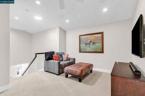 Tiny photo for 974 974 Rosehedge Ct Ct, Concord, CA 94521 (MLS # 41126355)