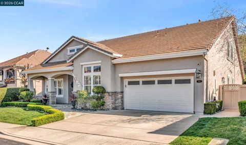 Tiny photo for 974 974 Rosehedge Ct Ct, Concord, CA 94521 (MLS # 41126355)