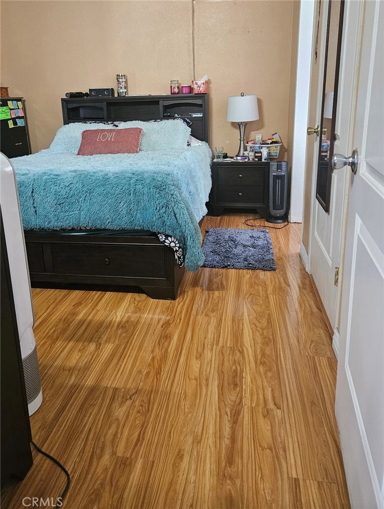 215 S Sullivan 307 Knight