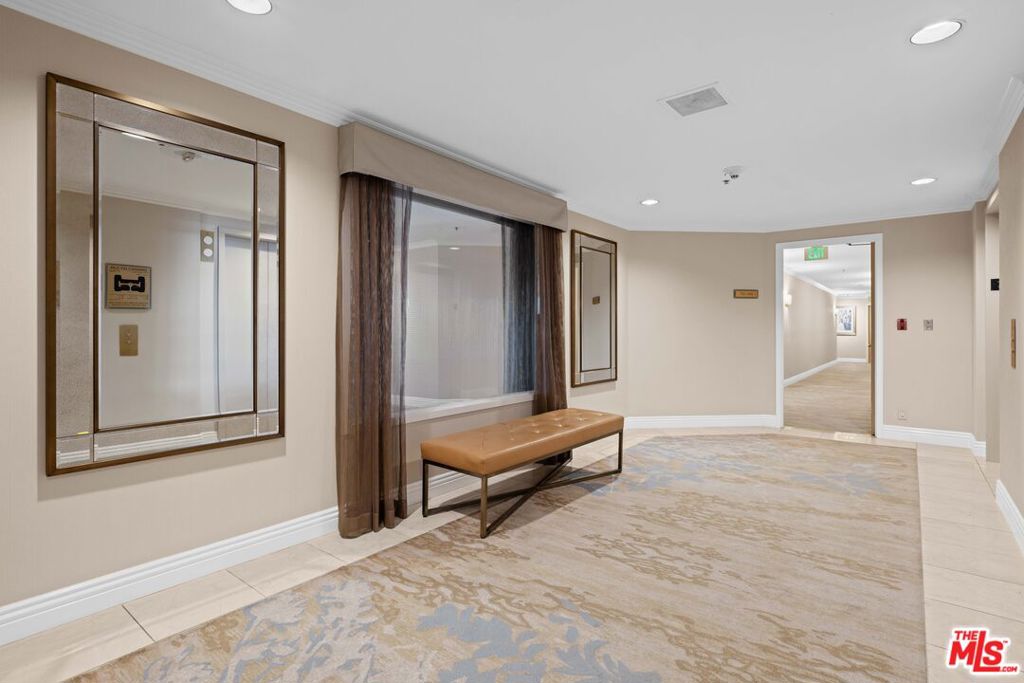 10724 Wilshire Boulevard 703