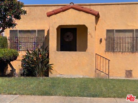 Photo of 9414 Clovis Avenue, Los Angeles, CA 90002 (MLS # 26775121)