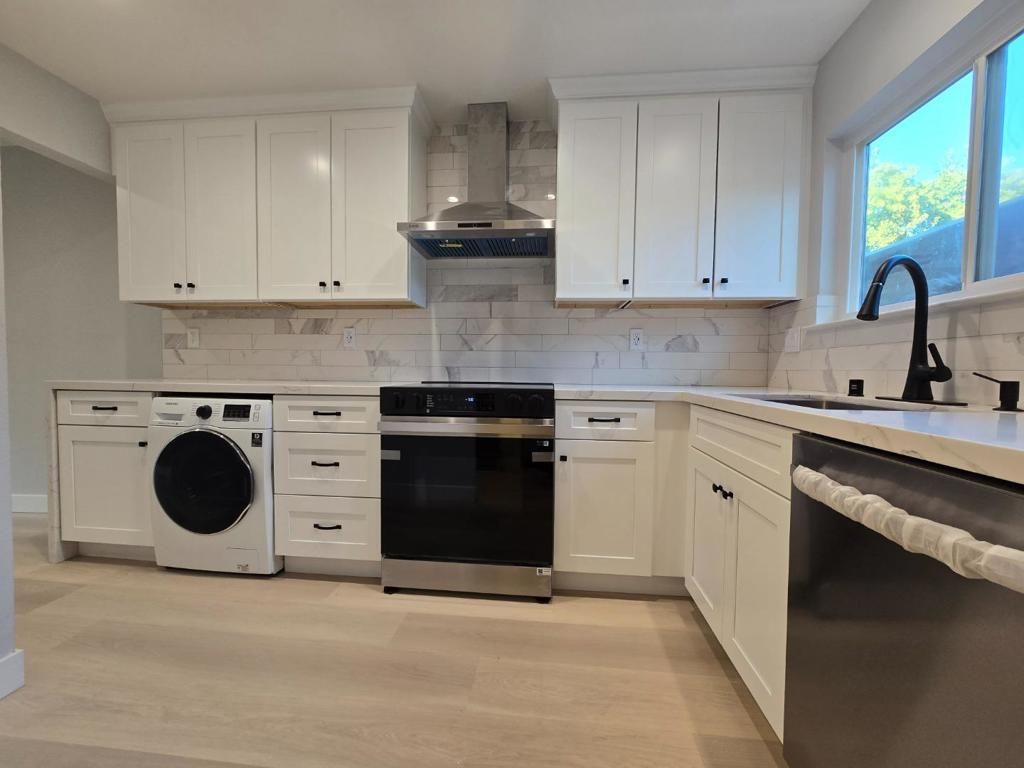 Photo of 840 Quince Avenue #27, Santa Clara, CA 95051 (MLS # ML82025511)