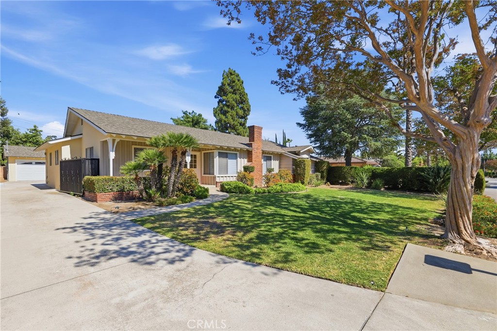 1324 Greenfield Avenue