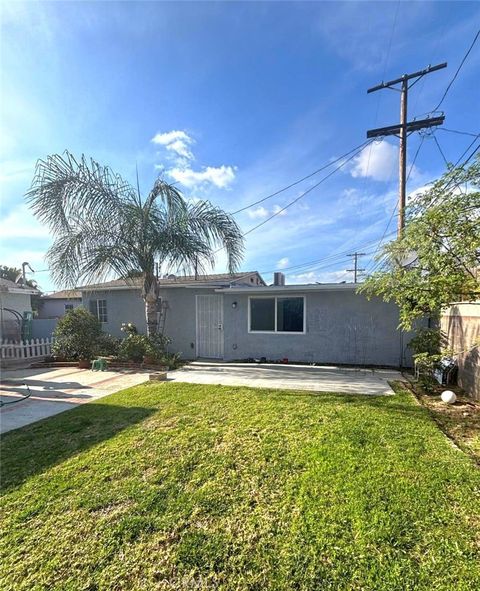 Photo of 8854 Dorrington, Arleta, CA 91331 (MLS # PW26034309)
