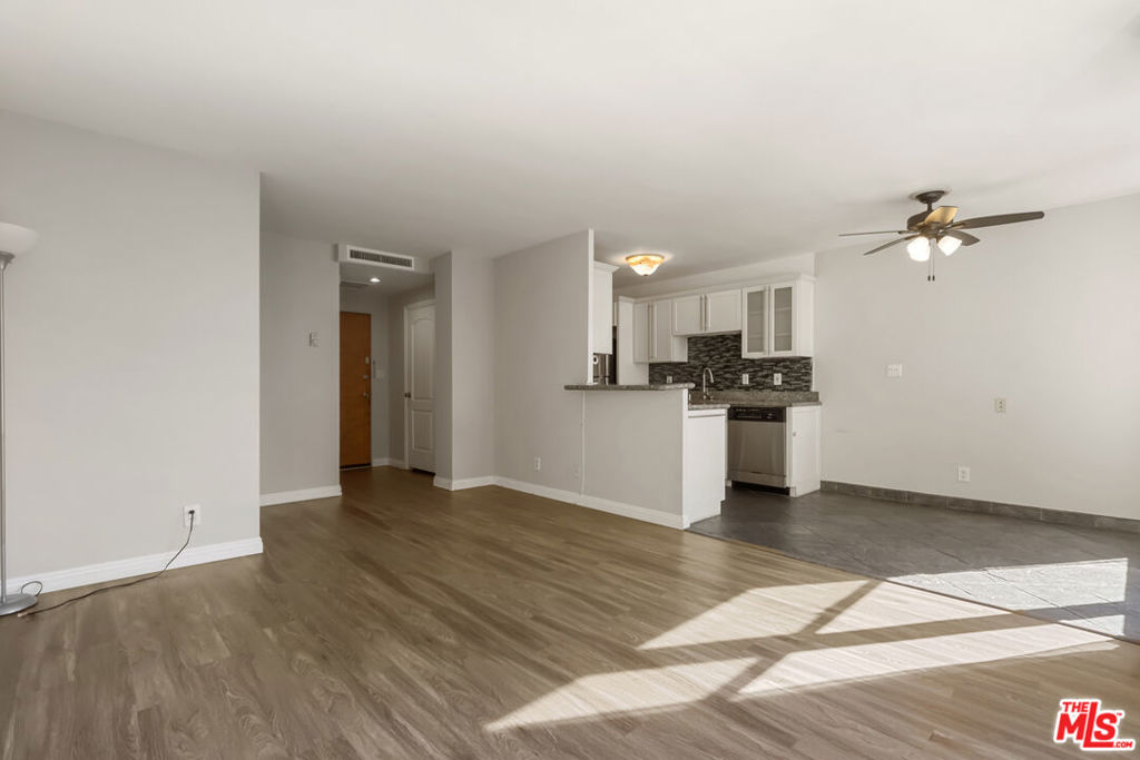 100 Atlantic Avenue 516