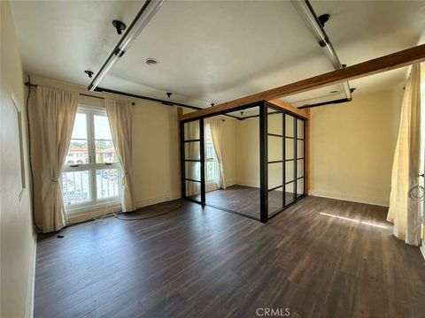 Photo of 75 Malaga Cove Plaza #15, Palos Verdes Estates, CA 90274 (MLS # SB26101138)