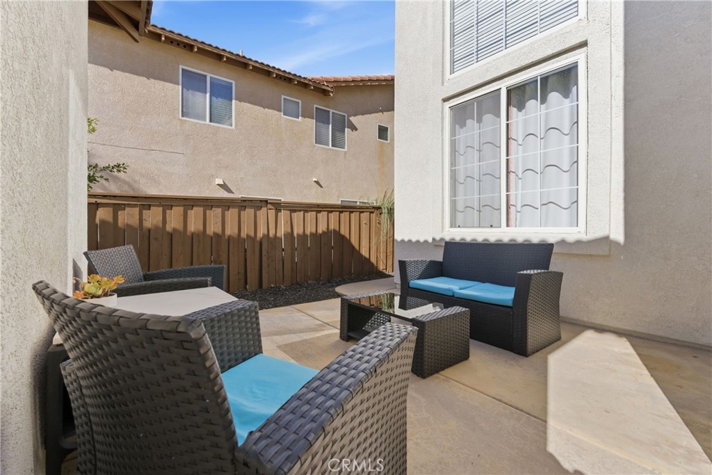 45894 Paseo Gallante