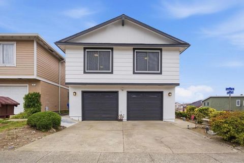 Photo of 104 N Lycett Street, Daly City, CA 94015 (MLS # ML82042815)