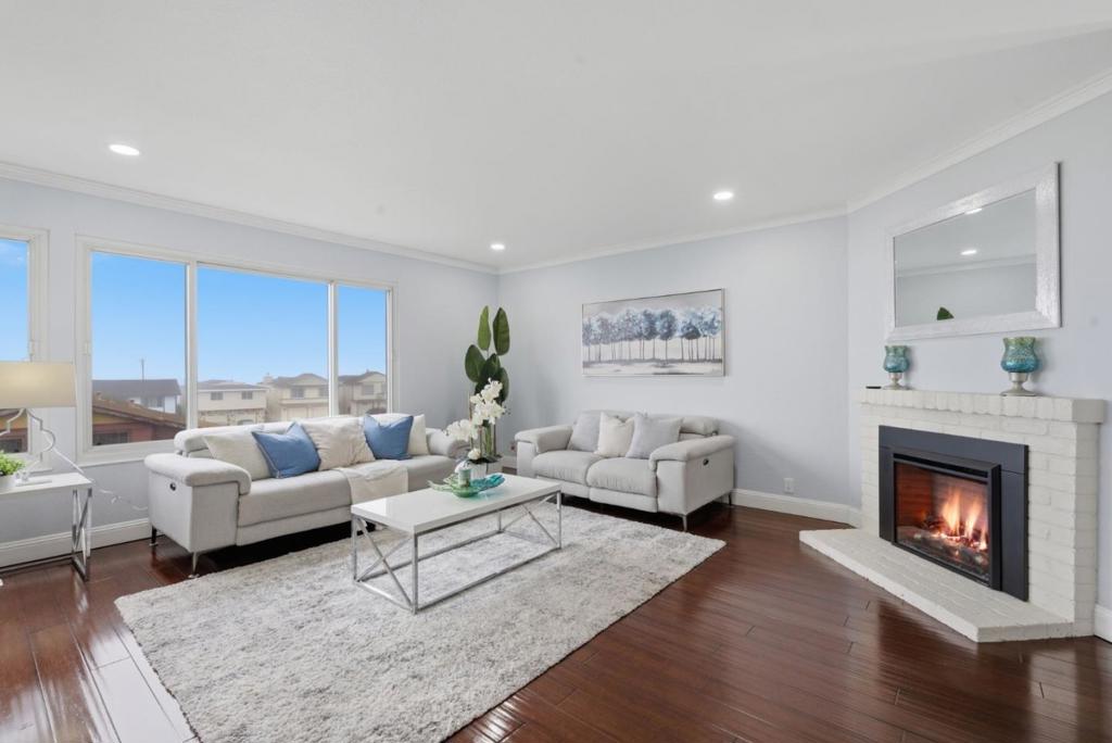 104 N Lycett Street
