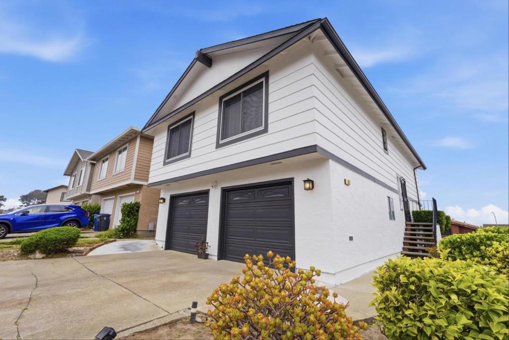 104 N Lycett Street
