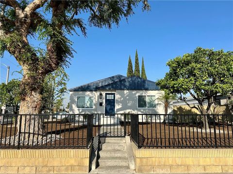 Photo of 7103 Luxor St, Downey, CA 90241 (MLS # DW25247999) Photo of 7103 Luxor St, Downey, CA 90241 (MLS # DW25247999)