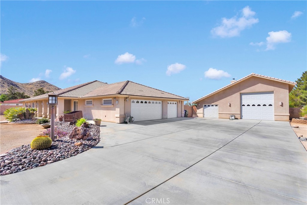 16404 Rimrock Road