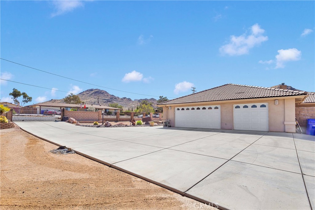 16404 Rimrock Road