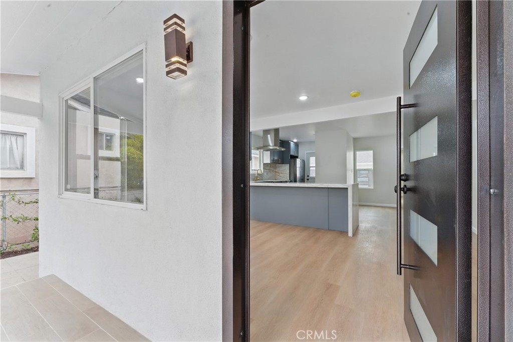 4842 W 99th Street