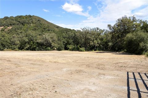 Tiny photo for 17 Lot Morro Road, Atascadero, CA 93422 (MLS # NS26150872)