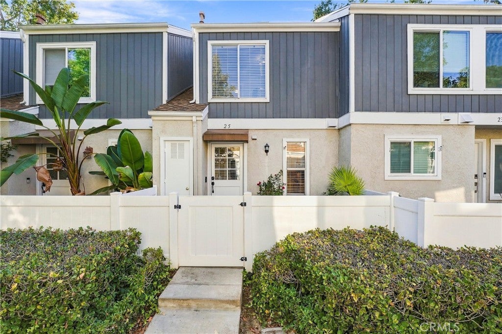 25 Bentwood Lane, Aliso Viejo CA 92656 - Photo 1