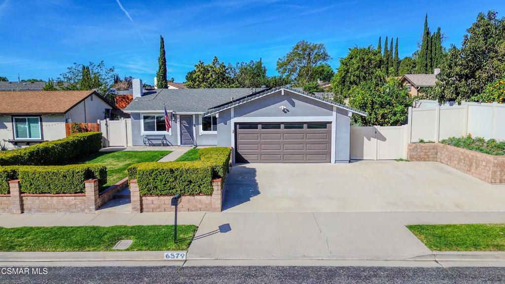 Photo of 6579 Harvard Street, Moorpark, CA 93021 (MLS # 226000980)