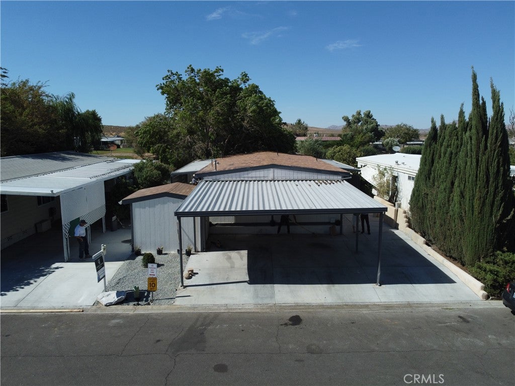 20683 Waalew Road B68