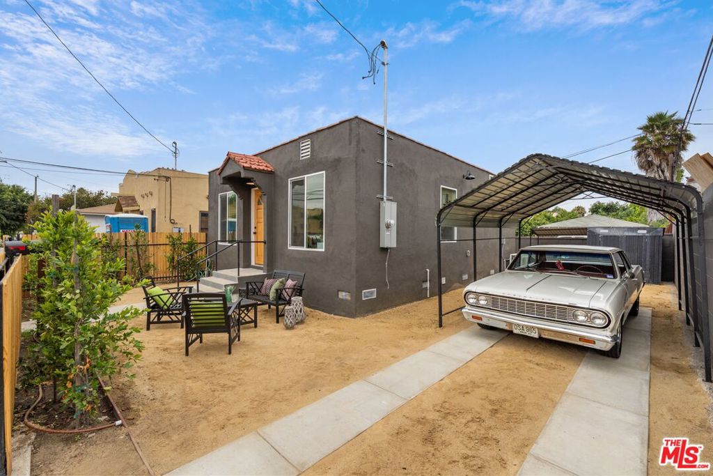 3875 Middlebury Street, Los Angeles CA 90004