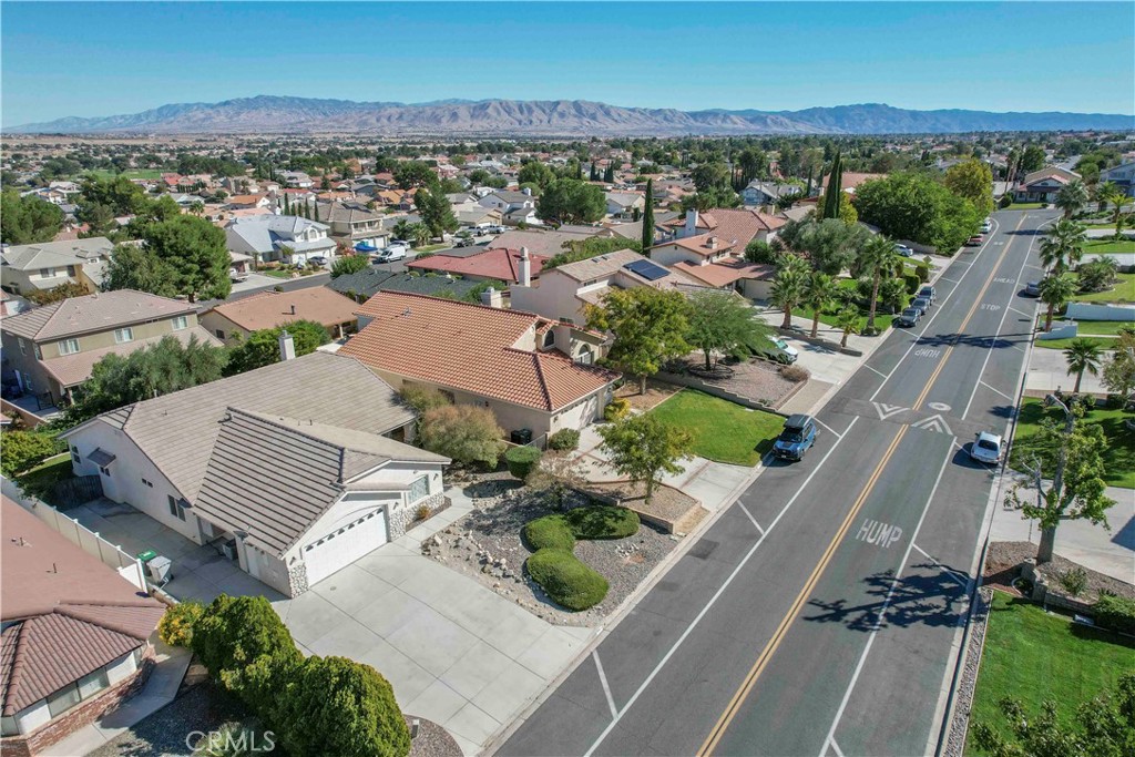 13415 Hidden Valley