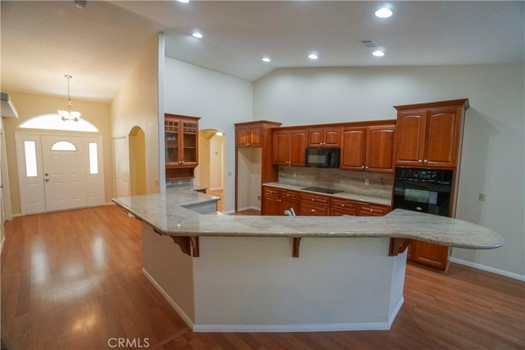 13415 Hidden Valley
