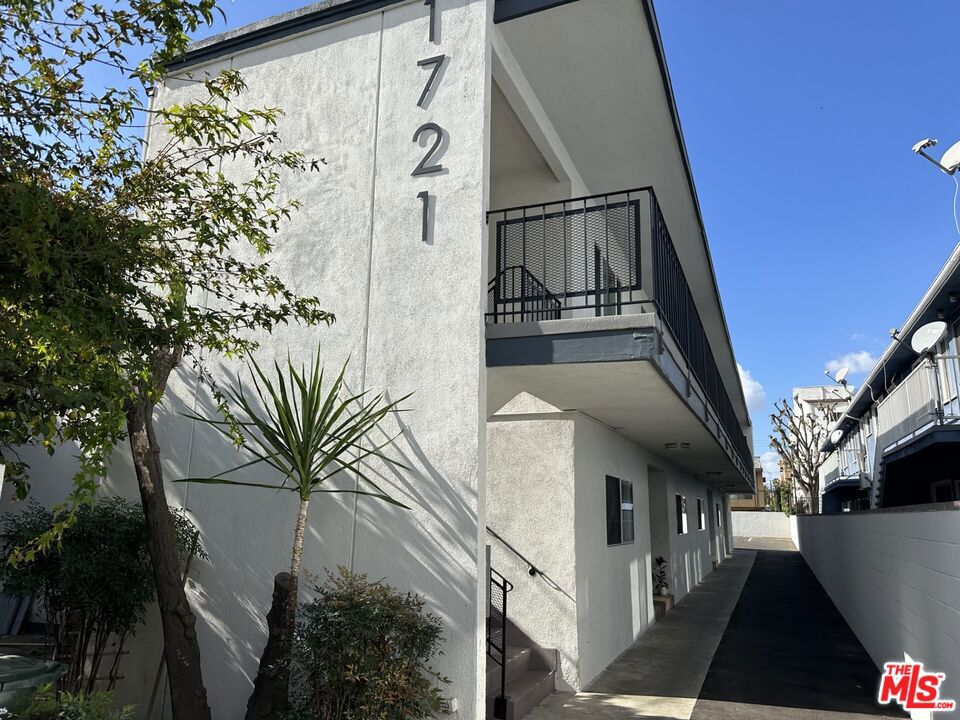 1721 Scott Road