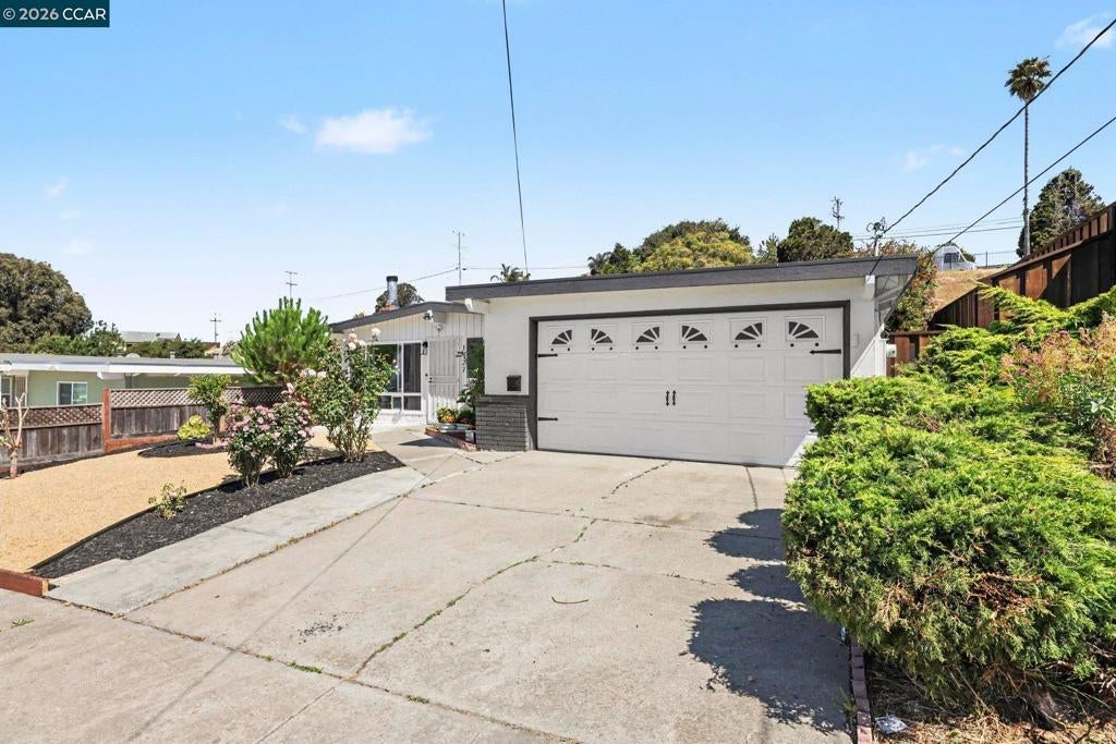 1927 Miner Ave