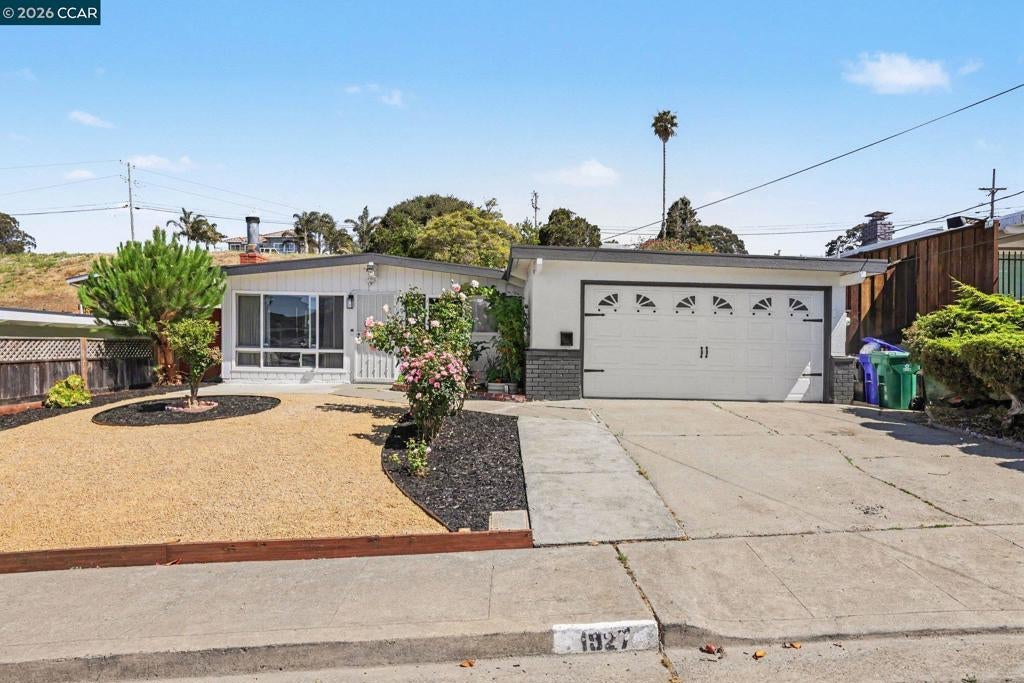 1927 Miner Ave