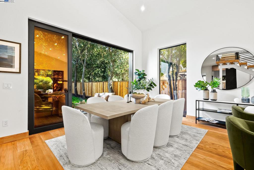 PALO ALTO - Residential