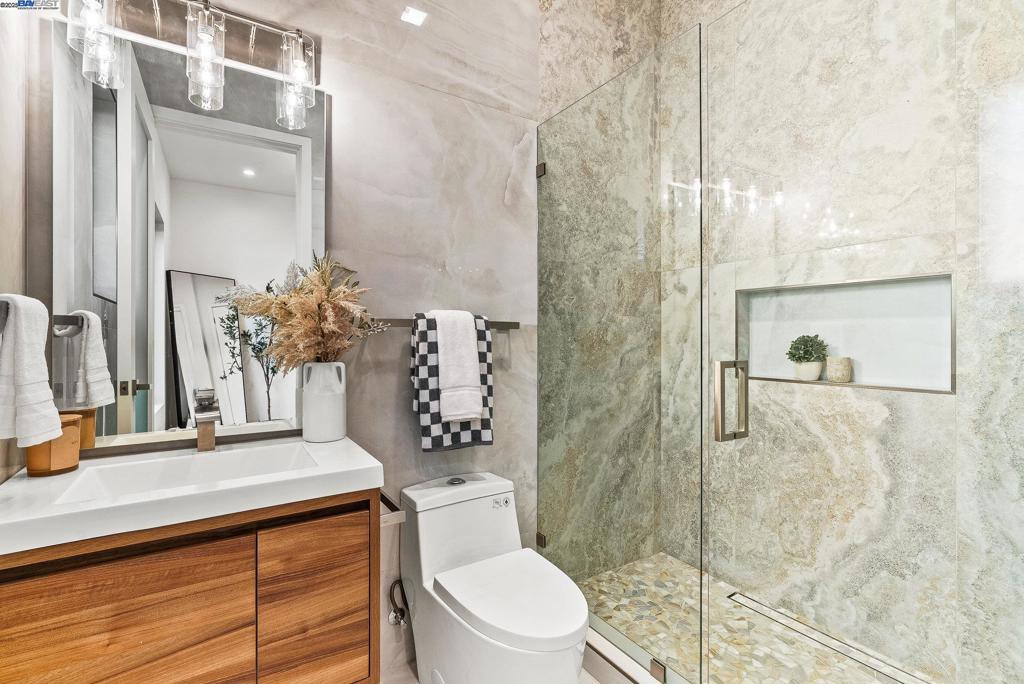 PALO ALTO - Residential