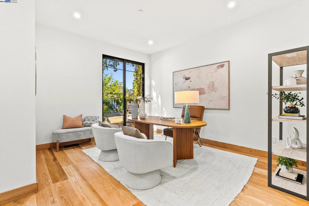 PALO ALTO - Residential