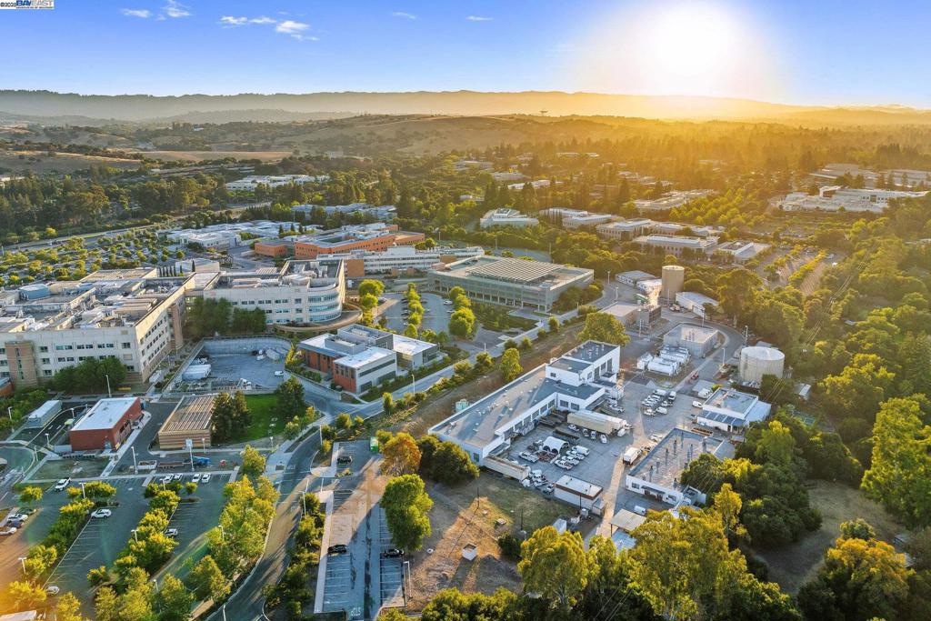 PALO ALTO - Residential