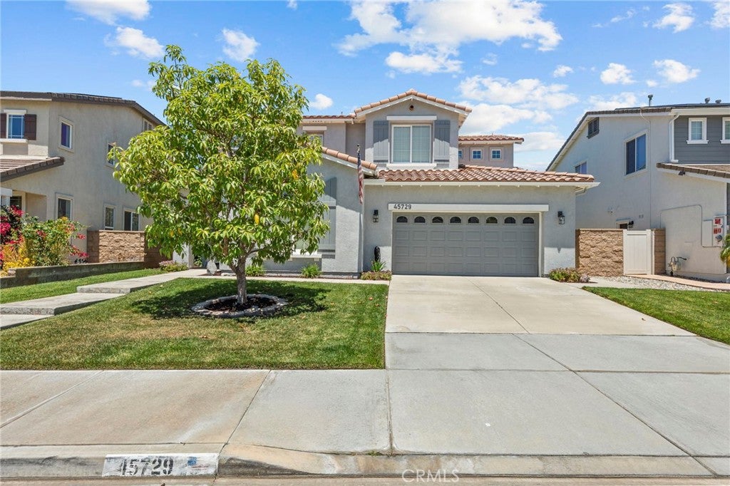 45729 Elm Place