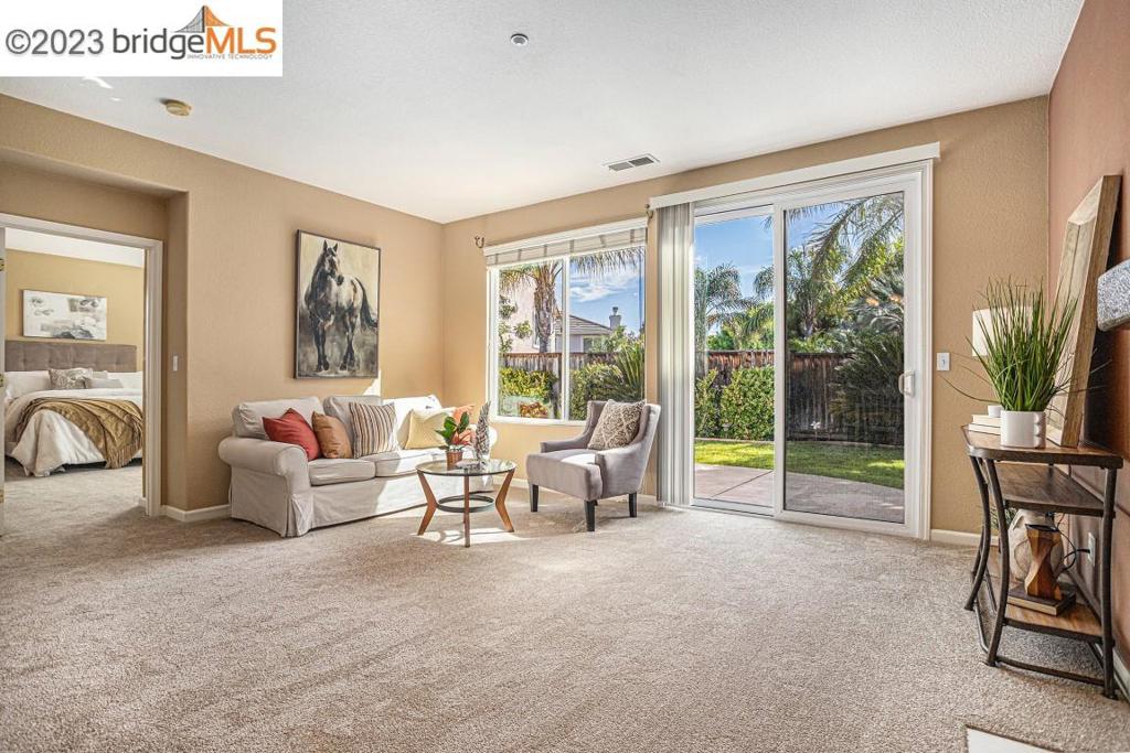 BRENTWOOD HILLS - Residential