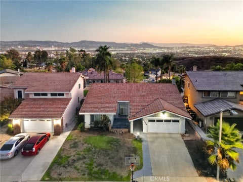 Photo of 3044 Mountain Top DR, Highland, CA 92346 (MLS # IG26199786)