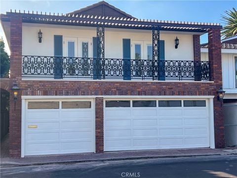 205 Via Lido Soud Newport Beach CA 92663