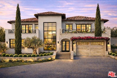 Photo of 13443 Bayliss Road, Los Angeles, CA 90049 (MLS # 26900255)