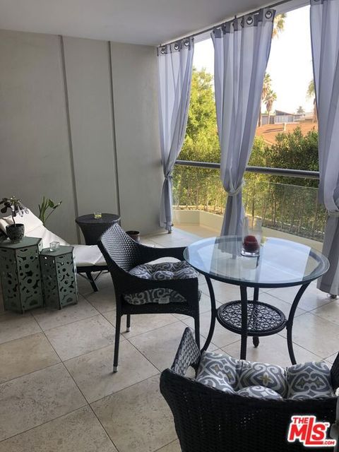 Photo of 201 Ocean Avenue #405B, Santa Monica, CA 90402 (MLS # 26857323)