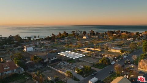 Photo of 16847 Bollinger Drive, Pacific Palisades, CA 90272 (MLS # 26658191)